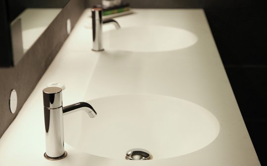 BATHROOM FURNITURE PRODUCED IN ACRYLIC AND WOOD MATERIALS